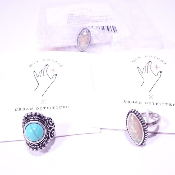 Mia Colona x Urban Outfitters Women's Statement Ring Opal NWT 28 Sz 6 7 - Picture 3 of 4